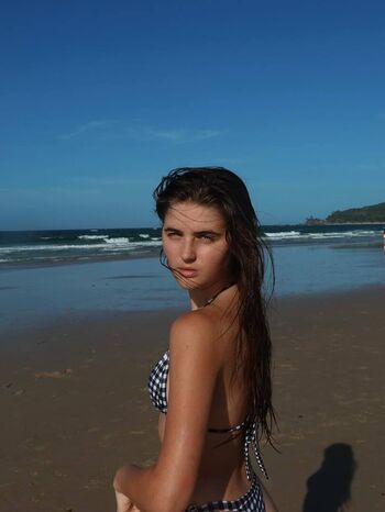 Full leaked Savannah clarke private onlyfans photo