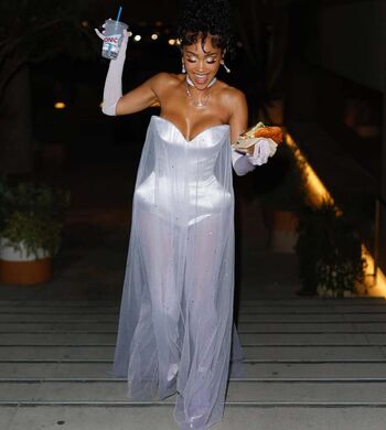 Full leaked Saweetie page private onlyfans photo