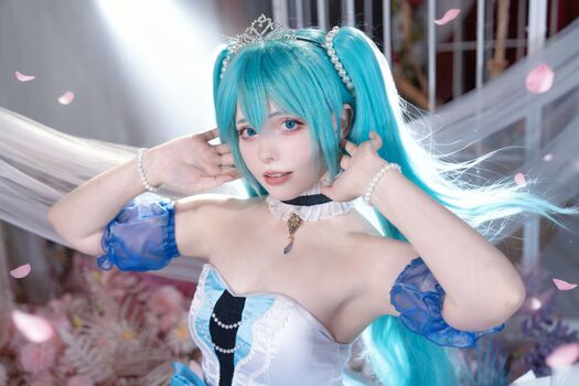 Full leaked Saya scarlet page private onlyfans photo