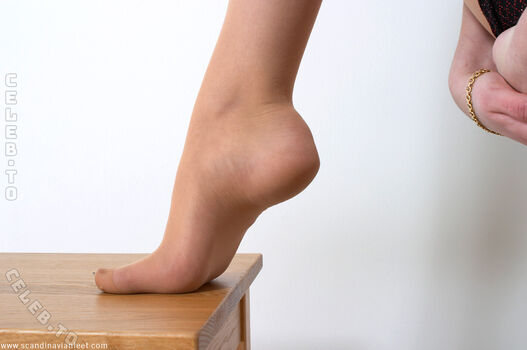 Full leaked Scandinavian feet private onlyfans photo