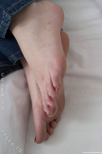Full leaked Scandinavian feet private onlyfans photo