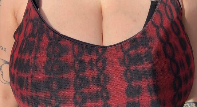 Full leaked Scarlett private onlyfans photo