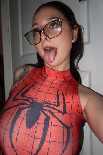 Full leaked Scarletxroseee private onlyfans photo