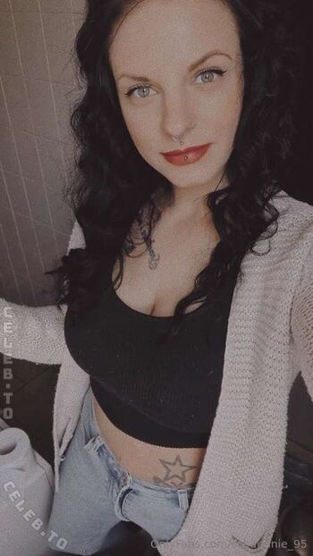 Full leaked Schaennie  page private onlyfans photo