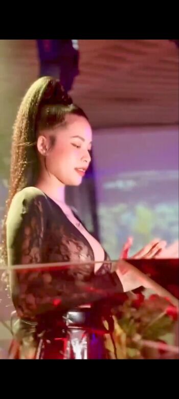 Full leaked See through page private onlyfans photo