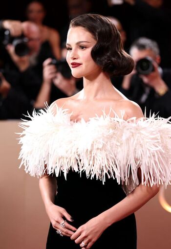 Full leaked Selena gomez  page private onlyfans photo