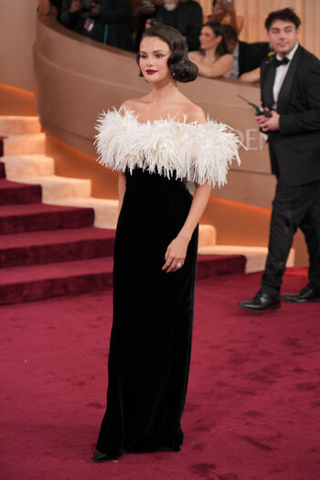 Full leaked Selena gomez  page private onlyfans photo