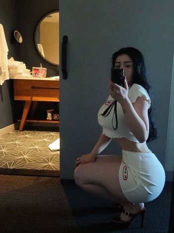 Full leaked Selenaamontoyaa private onlyfans photo