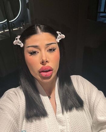 Full leaked Selenaamontoyaa private onlyfans photo