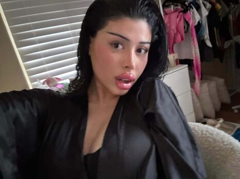 Full leaked Selenaamontoyaa private onlyfans photo