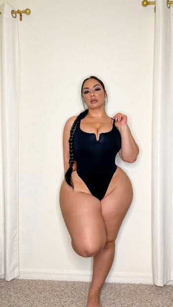 Full leaked Selene castle private onlyfans photo