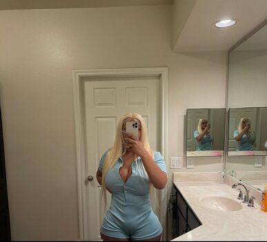 Full leaked Selenealeche private onlyfans photo