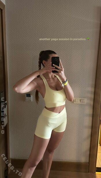 Full leaked Selilavie private onlyfans photo