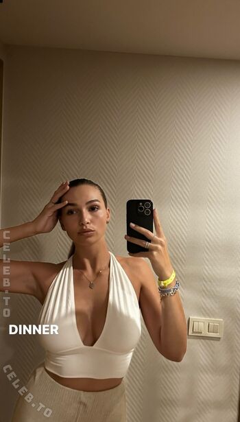 Full leaked Selilavie private onlyfans photo