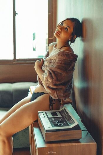 Full leaked Selina isabell schneider page private onlyfans photo