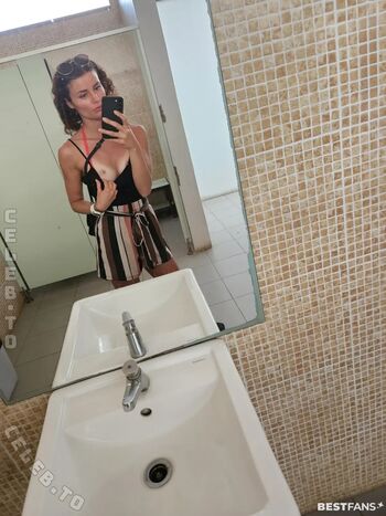 Full leaked Selina private onlyfans photo