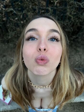 Full leaked Serena skybourne page private onlyfans photo