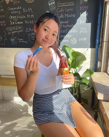 Full leaked Serina xiong page private onlyfans photo