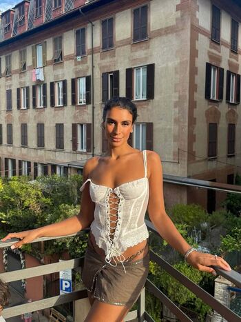 Full leaked Sevdaliza page private onlyfans photo