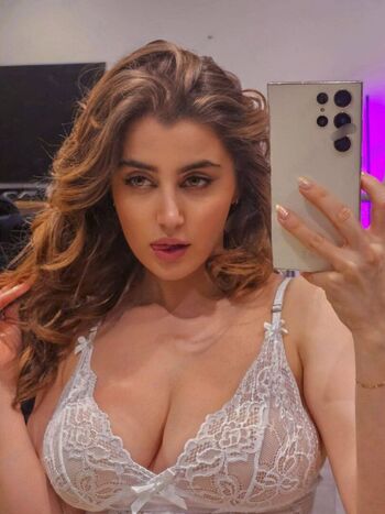 Full leaked Sfw big tits private onlyfans photo