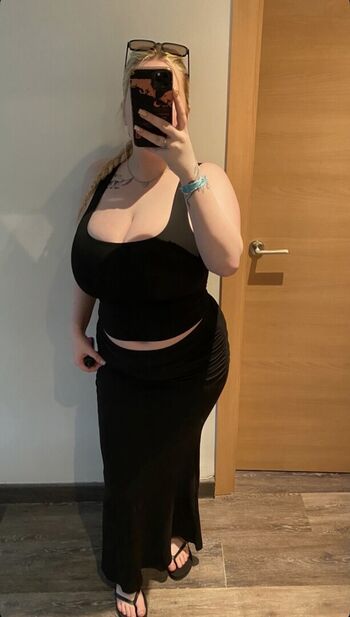 Full leaked Shx private onlyfans photo