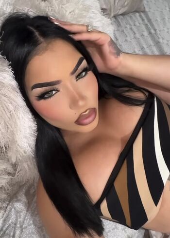 Full leaked Shaayytrillerzz private onlyfans photo