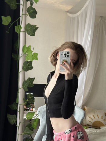 Full leaked Shadsi private onlyfans photo