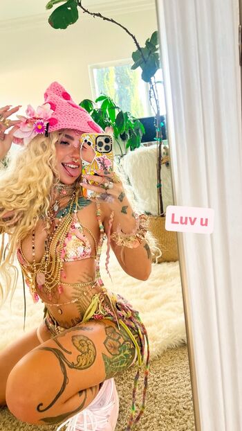 Full leaked Shanalah private onlyfans photo