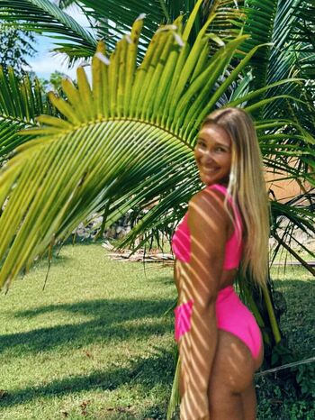 Full leaked Shannonseyb private onlyfans photo