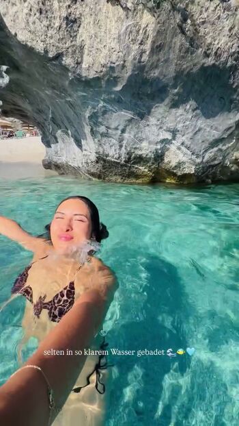 Full leaked Shanti tan page private onlyfans photo