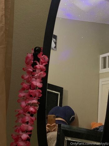 Full leaked Shawtyyliz private onlyfans photo