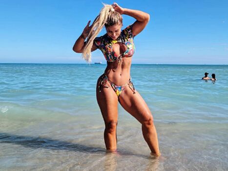 Full leaked Sheena bathor private onlyfans photo