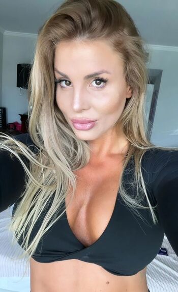 Full leaked Sheena bathor private onlyfans photo