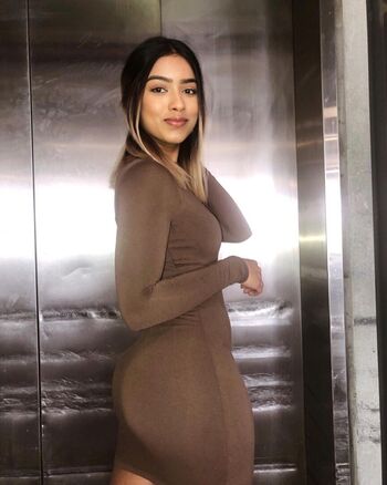 Full leaked Sheena marcina private onlyfans photo