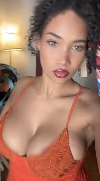 Full leaked Shelikesmyts private onlyfans photo