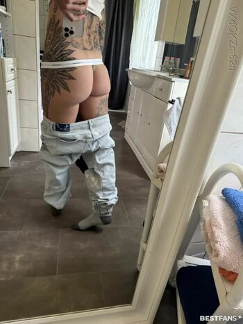 Full leaked Shellyink private onlyfans photo