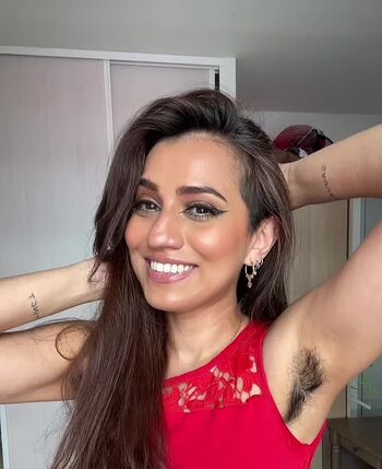 Full leaked Sheraz desi page private onlyfans photo