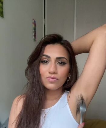 Full leaked Sheraz desi private onlyfans photo