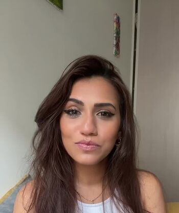 Full leaked Sheraz desi private onlyfans photo