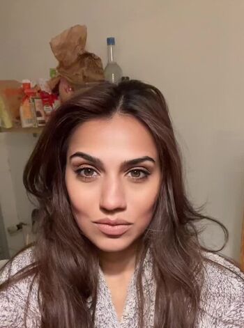 Full leaked Sheraz desi private onlyfans photo