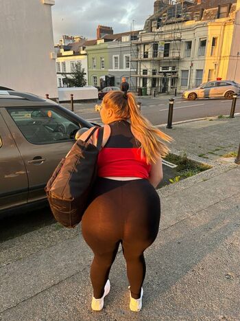 Full leaked Shiofficialxox private onlyfans photo