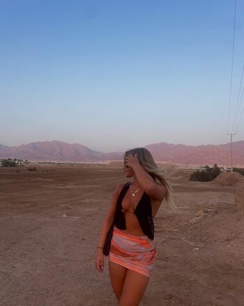 Full leaked Shira braun page private onlyfans photo