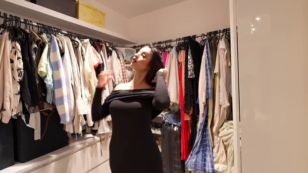 Full leaked Shirin azami page private onlyfans photo