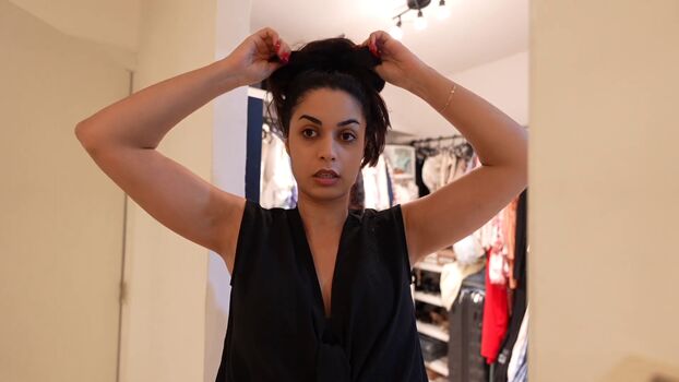 Full leaked Shirin azami page private onlyfans photo