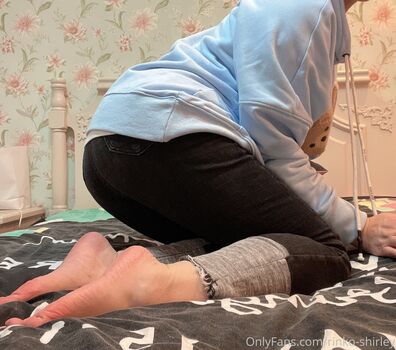 Full leaked Shirley pinksoles page private onlyfans photo