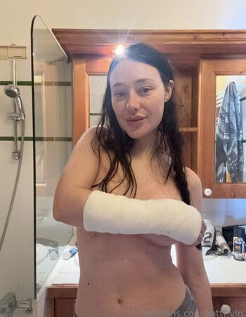 Full leaked Shironamie private onlyfans photo