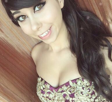 Full leaked Shoenhead page private onlyfans photo