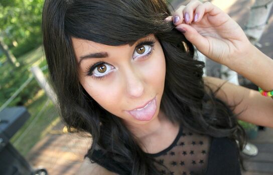 Full leaked Shoenhead page private onlyfans photo