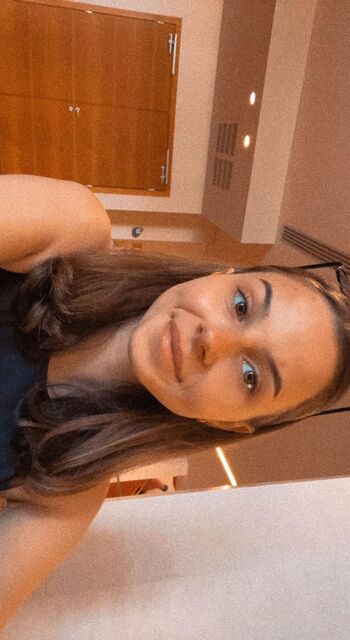 Show Your Girlfriend