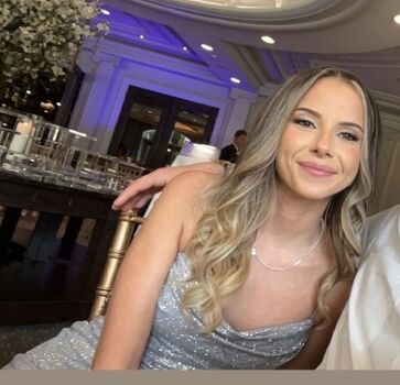 Full leaked Show your girlfriend page private onlyfans photo